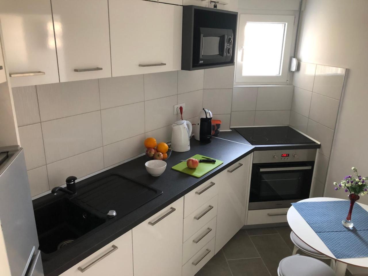 La Fontana Lägenhet Belgrad